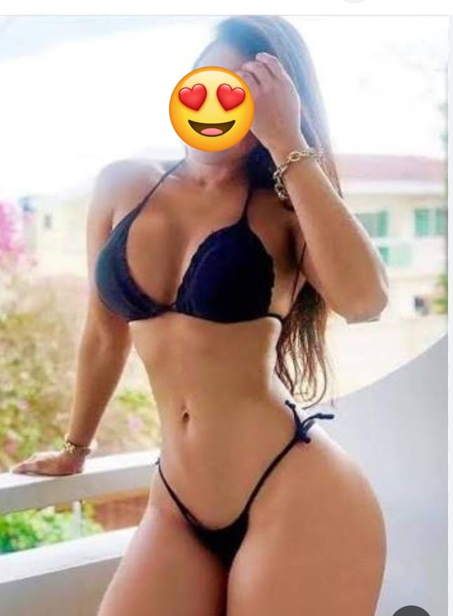 חולון – אישה