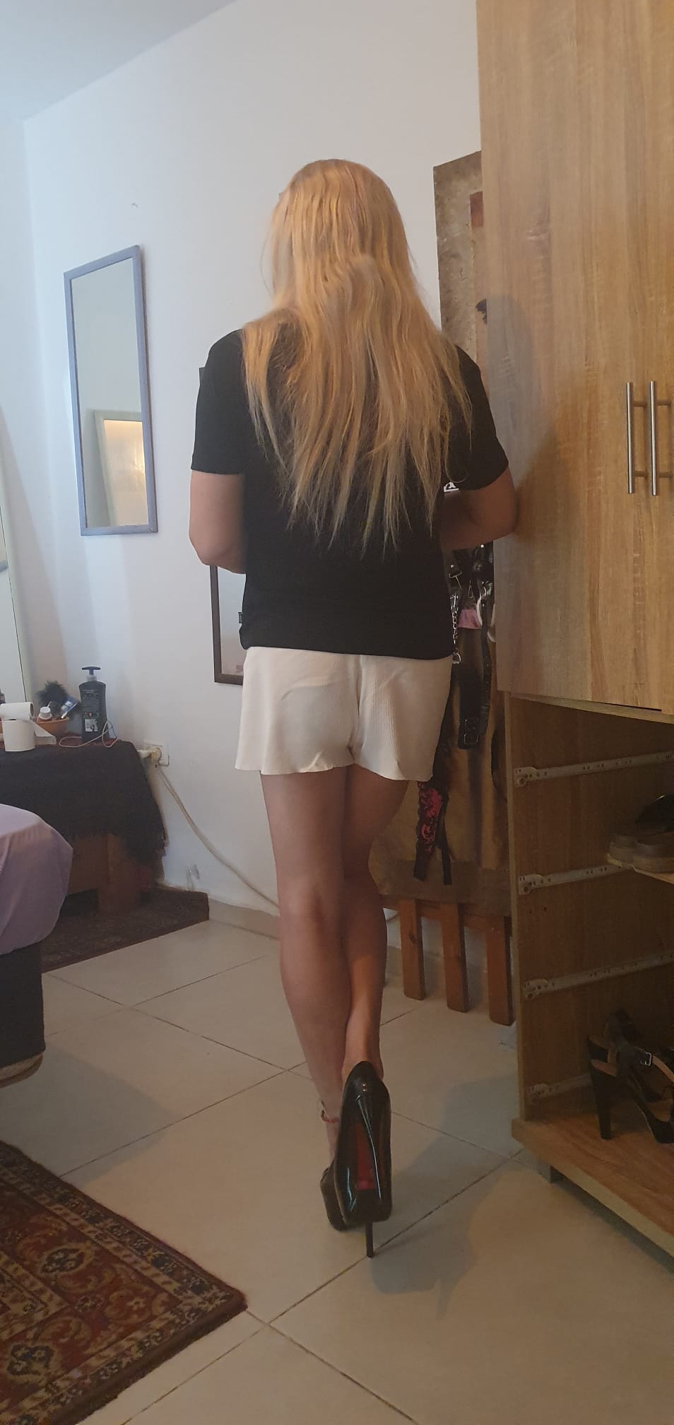 תל אביב – בחורה פיתוי אמיתי